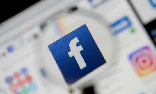 Senacon abre processo contra o Facebook por anúncios falsos do 'Desenrola Brasil' (REUTERS/Johanna Geron)
